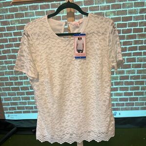 Elegant White Lace Top